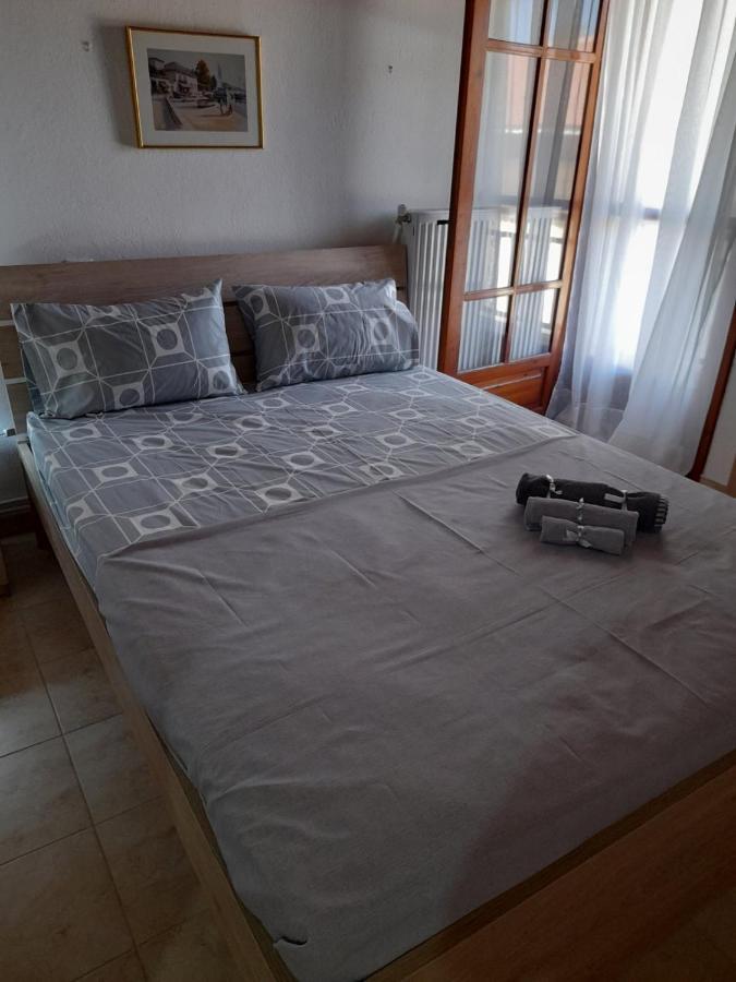 Adorable 2 Floors Two Bedroom Vacation Maisonette نيا بوتيدايا المظهر الخارجي الصورة