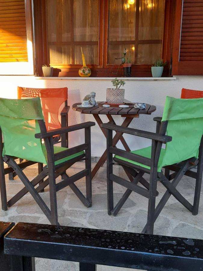 Adorable 2 Floors Two Bedroom Vacation Maisonette نيا بوتيدايا المظهر الخارجي الصورة